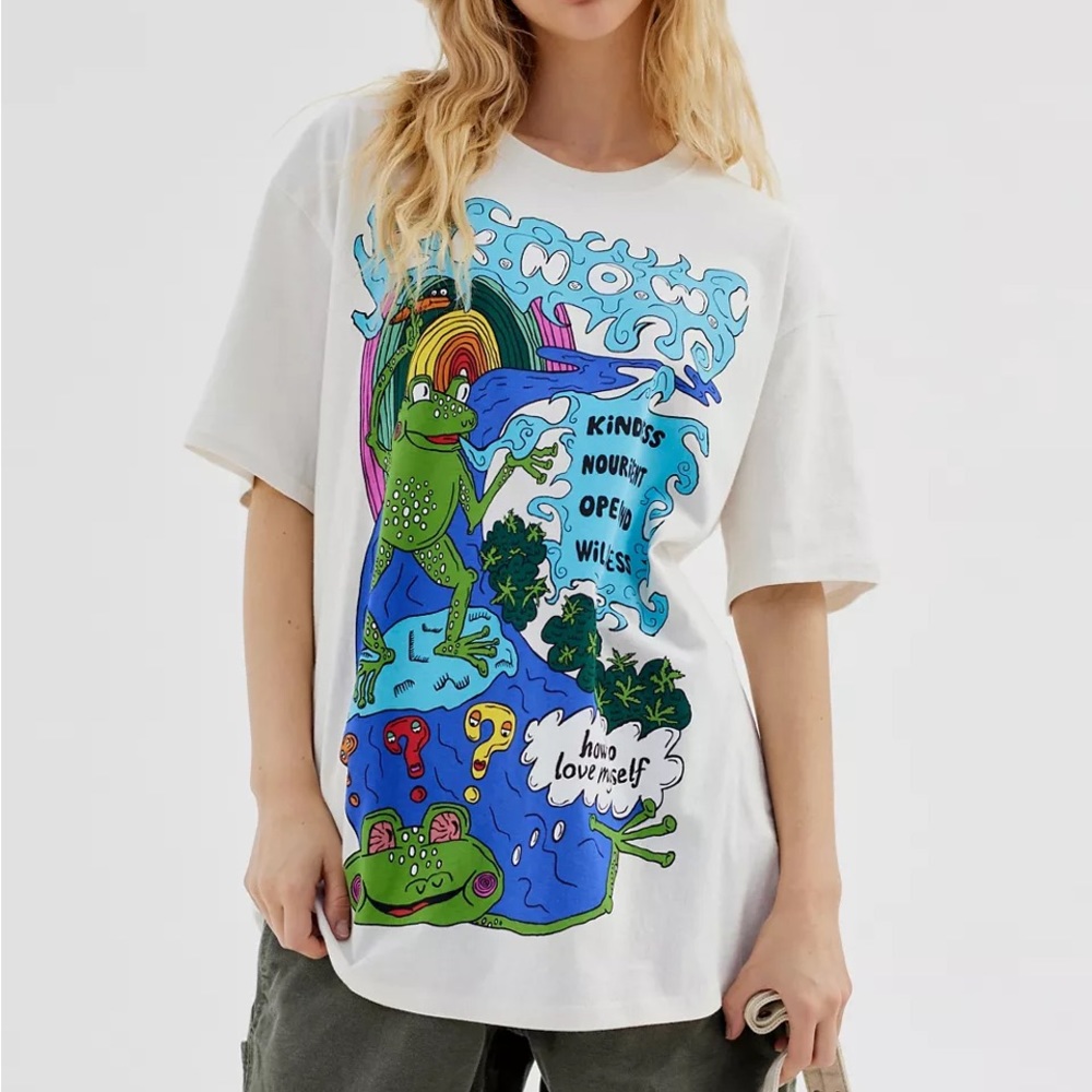 Urban Outfitters Love Yourself Oversized Tee NWT Size XS/S - Picture 1 of 8